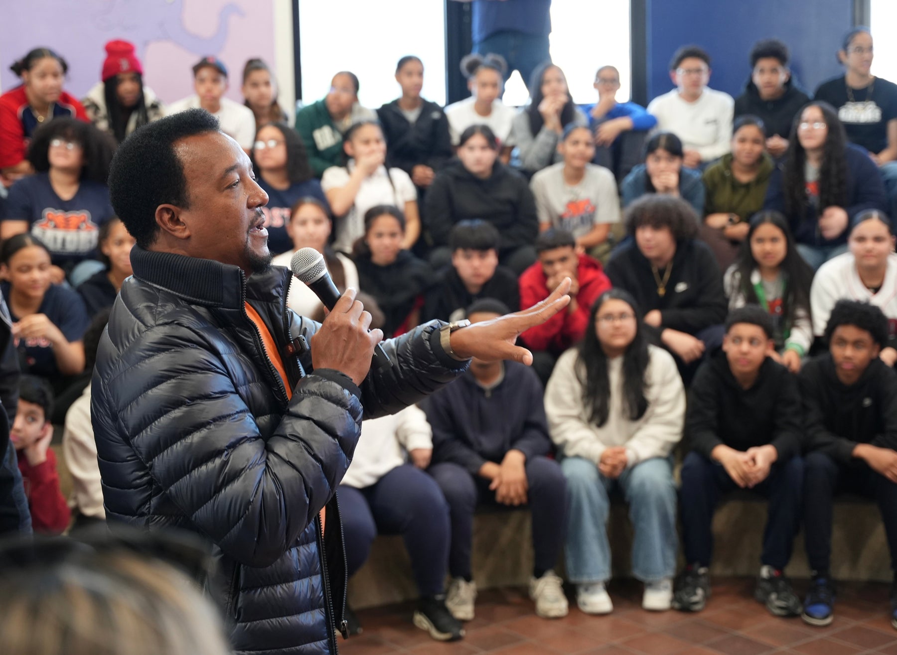 Pedro Martínez (PMF) Visits Arlington School in Lawrence, MA to Inspire Young Students