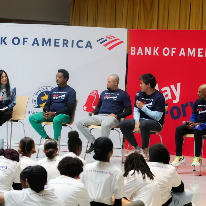 Pedro Martínez Inspires Boston Youth Through Clinic with Bank of America